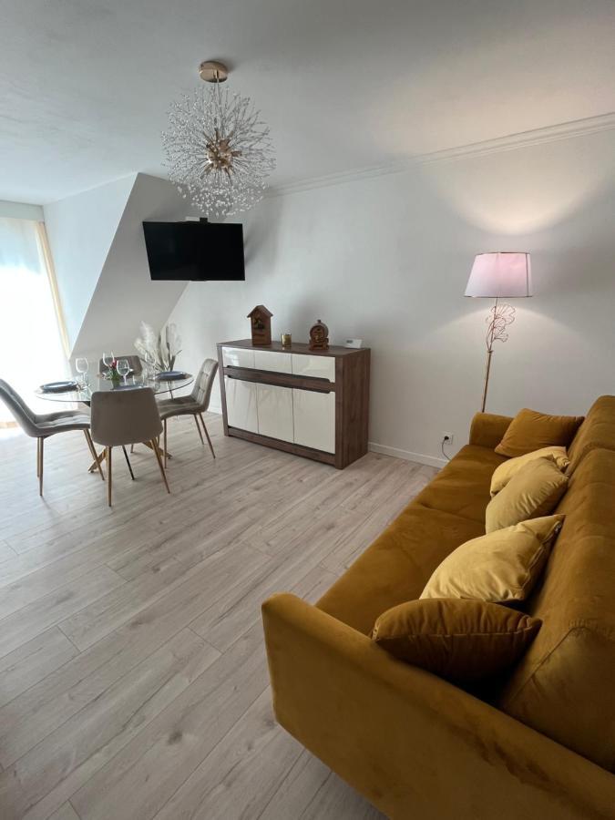 Golden Apartament *