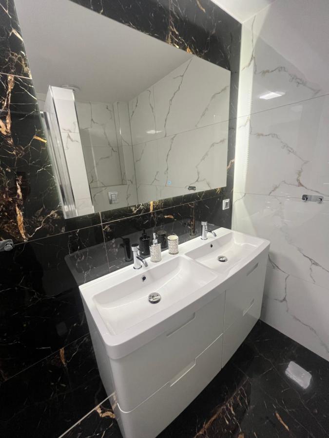 Golden Apartament